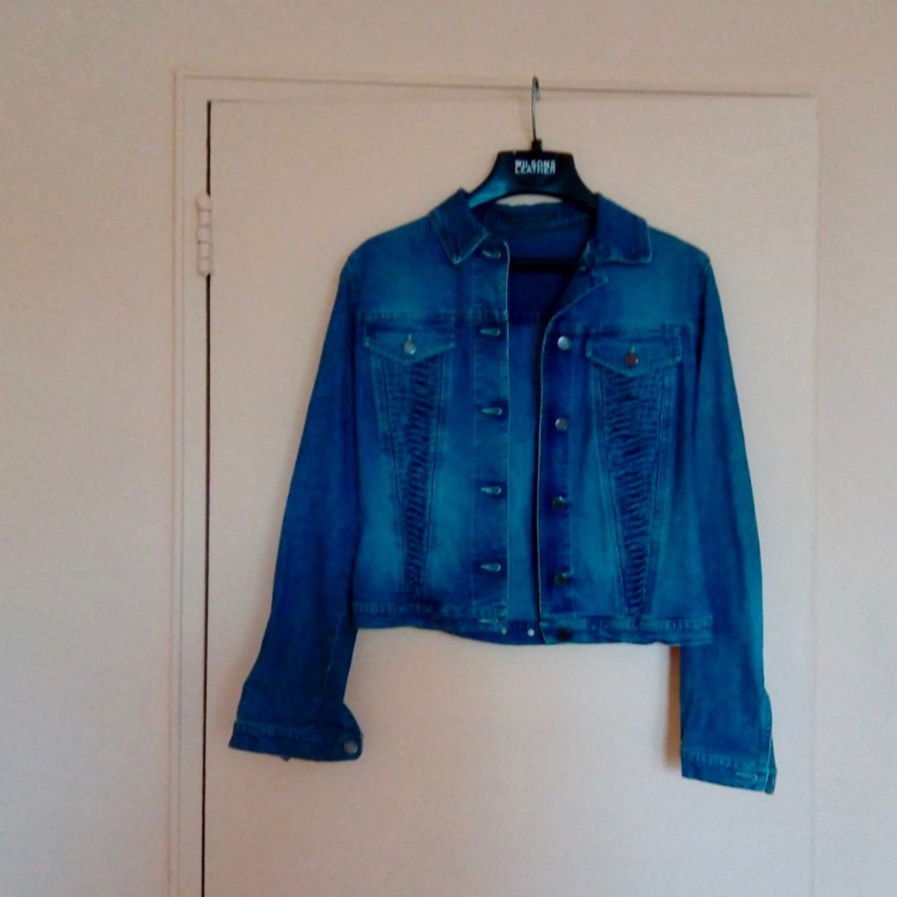 Women jacket